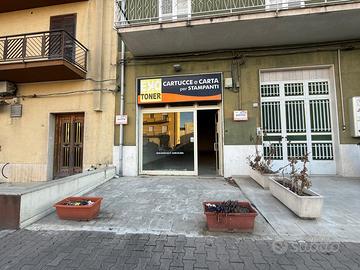Locale commerciale, viale Europa