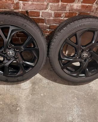 Cerchi R18 Originali Toyota C-HR +Gomme 4 Stagioni