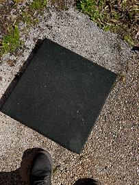 Pavimento in gomma antiurto