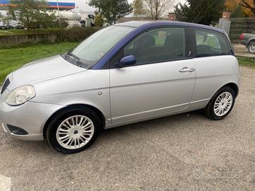 Lancia Ypsilon 1.2 Argento OK NEO PATENTATI