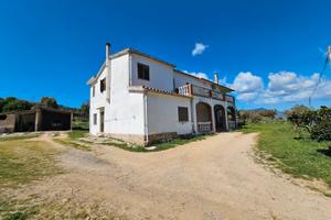 Affascinante azienda agricola