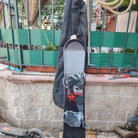  tavola da snowboard Invicta 