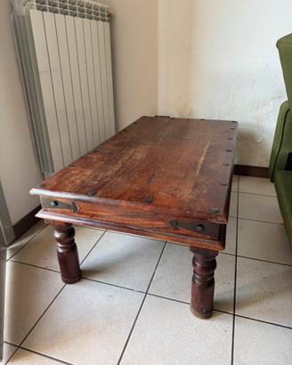 Tavolino in legno