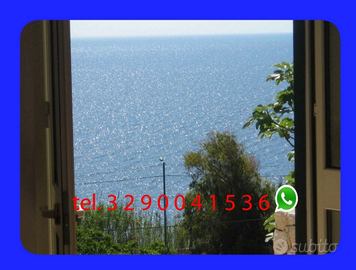 Villetta fronte mare marina di Tricase porto