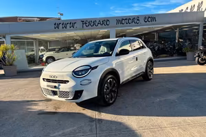 Fiat 600 Hybrid 110 CV DCT MHEV La Prima rent to b