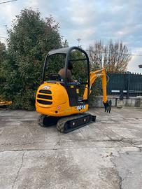 E275 - Escavatore JCB 8018 carro allargabile