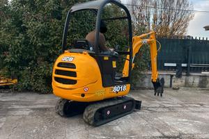 E275 - Escavatore JCB 8018 carro allargabile