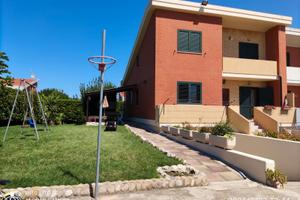 Villa Trifamiliare