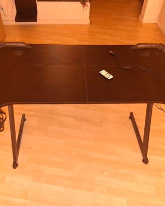 Scrivania gaming rgb 120×60×74