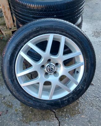 ruote cerchi in lega r16 golf