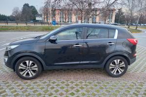 kia sportage 17 td. Revisionata e in ottime condiz
