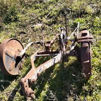 Carrello per aratro o estirpatore