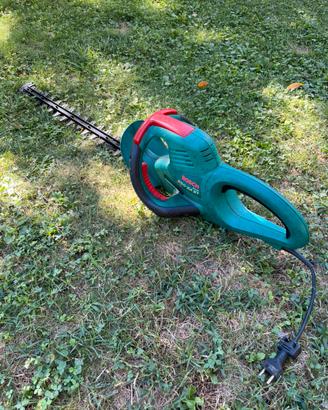 Tagliasiepi elettrico Bosch