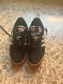 Scarpe Adidas basse
