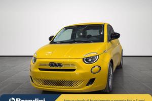 Fiat 500 1.0 hybrid Icon
