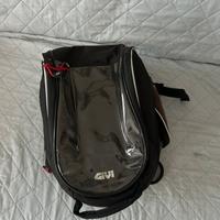 Borsa serbatoio givi calamitata