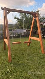 Altalena per bambini in legno lamellare