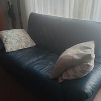 Divani blu quasi regalati