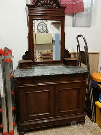 Mobile antico
