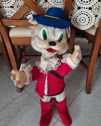 gatto con gli stivali in pannolenci 