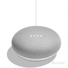 Google Home Mini - vari pezzi grigio e bianco