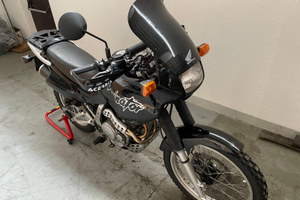 Honda Dominator NX650