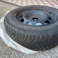 Gomme termiche per auto +cerchi in ferro +sensori