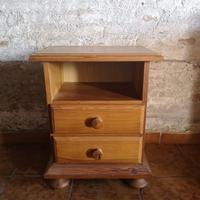 Piccolo mobile rustico in legno 48x60cm P35cm