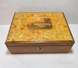 Antica Scatola Liberty Dipinta Inizio 900 Veduta