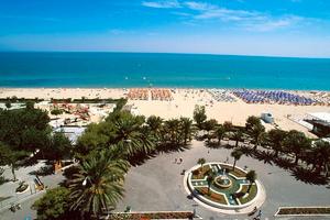 23 - Disponibile In AGOSTO ad Alba Adriatica NORD