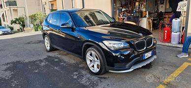 BMW X 1    08/2014