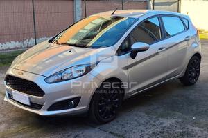 FORD Fiesta 1.2 82CV 5 porte Black & White Edition