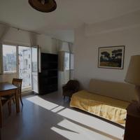 Monovano attico arredato in Via Nebrodi