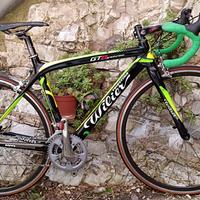 Bicicletta da corsa WILER GTR GRANTURISMO CARBONE.