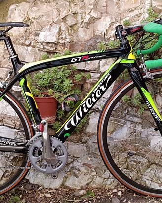 Bicicletta da corsa WILER GTR GRANTURISMO CARBONE.