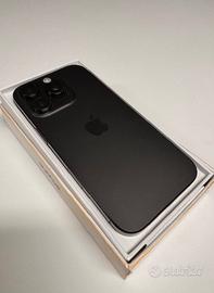 iPhone 16 Pro Dark Black [128 GB] + Cover e Pell.