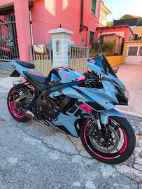 Suzuki GSX-R 750