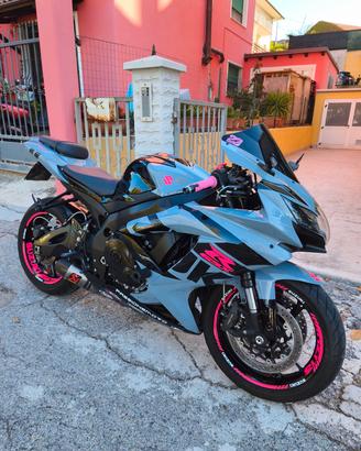 Suzuki GSX-R 750