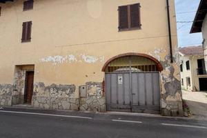 Casa indipendente di 249 m² con 4 locali a Pontest