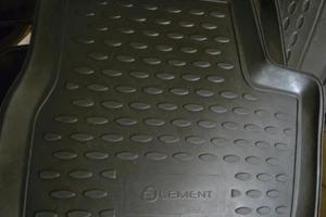 tappeti auto in gomma