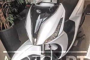 Kymco People S 125 E5+ / People S 200 E5+