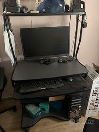Scrivania pc