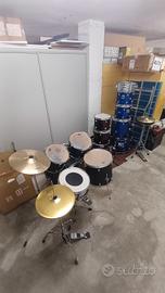 Batteria acustica da studio e accessori 