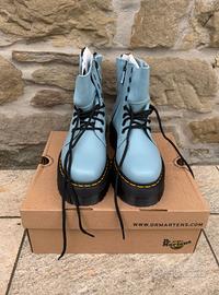 Dr. Martens Jadon III Platform