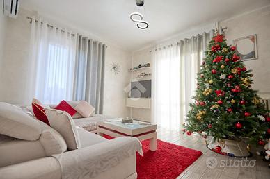 4 LOCALI A TORRE BOLDONE