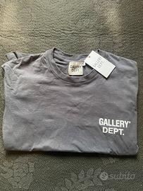 T-shirt Gallery Dept