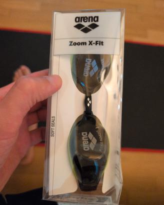 occhialini nuoto arena zoom xfit nuovi