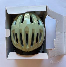Casco bici o monopattino per bambini