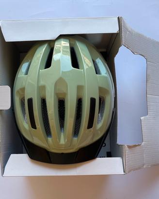 Casco bici o monopattino per bambini