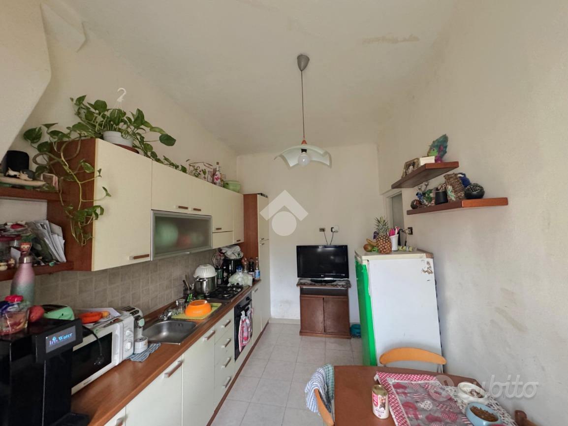 Apartment in Genova, Lazzaretto, Val Polcevera - Altro